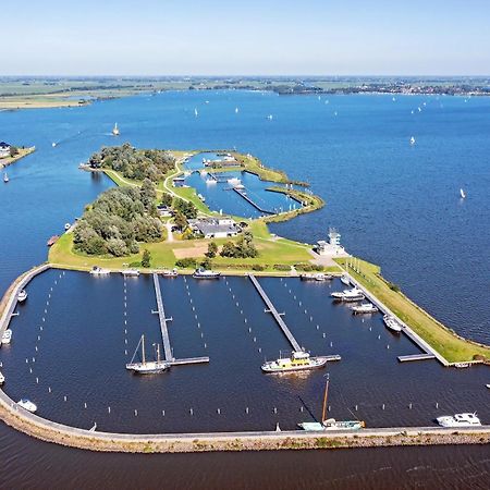 Welcome In - Houseboat Agua Dolce Met Tuin, Paviljoenwei 4, Sneek - Offingawier Exterior photo