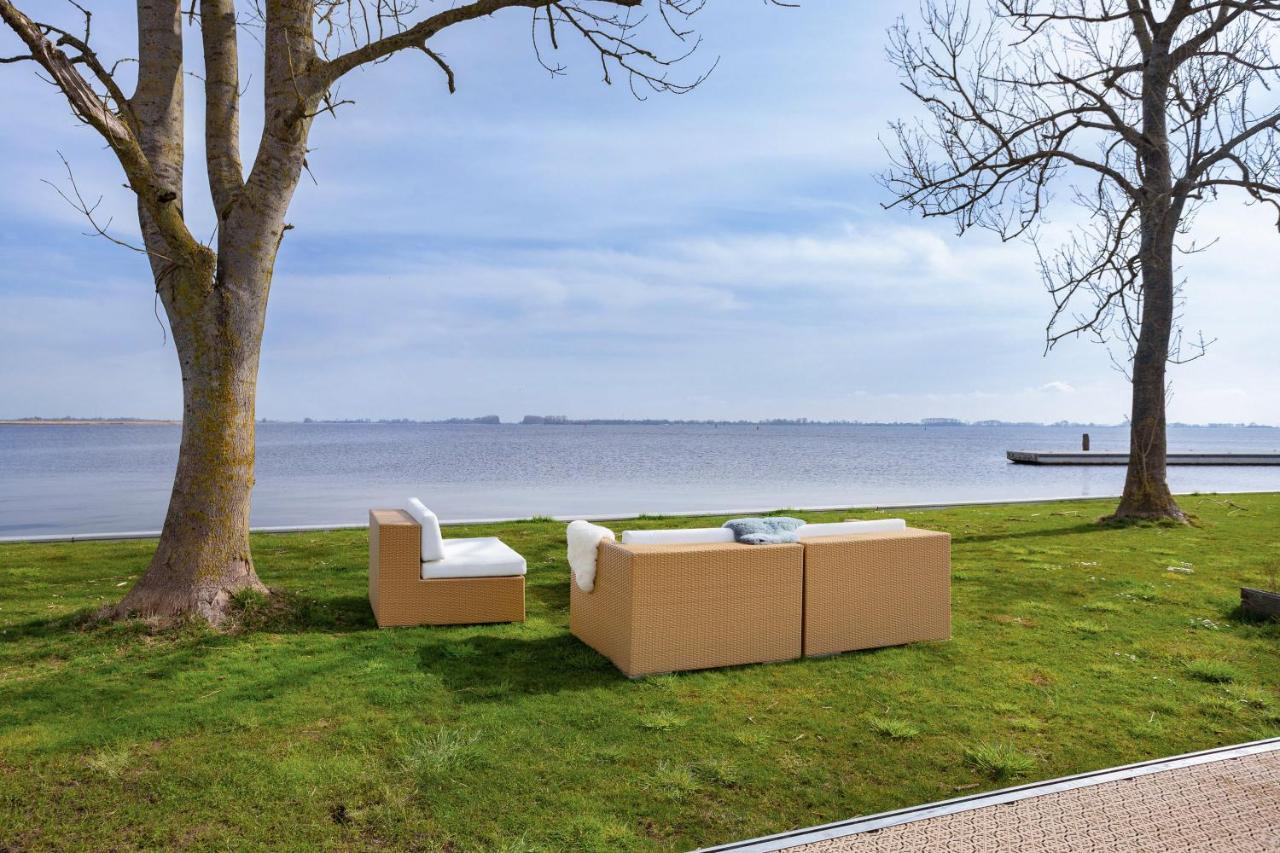 Welcome In - Houseboat Agua Dolce Met Tuin, Paviljoenwei 4, Sneek - Offingawier Exterior photo
